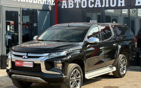 Mitsubishi L200 IV рестайлинг, 2019 год, 2 299 000 рублей, 4 фотография