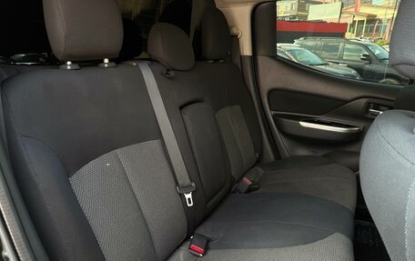 Mitsubishi L200 IV рестайлинг, 2019 год, 2 299 000 рублей, 28 фотография