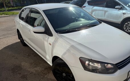 Volkswagen Polo VI (EU Market), 2014 год, 899 000 рублей, 2 фотография