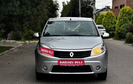 Renault Sandero I, 2012 год, 459 000 рублей, 2 фотография