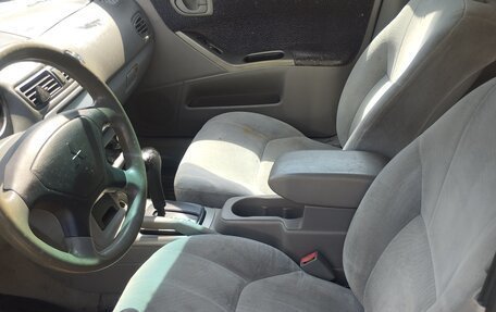 Mitsubishi Galant VIII, 2002 год, 150 000 рублей, 9 фотография