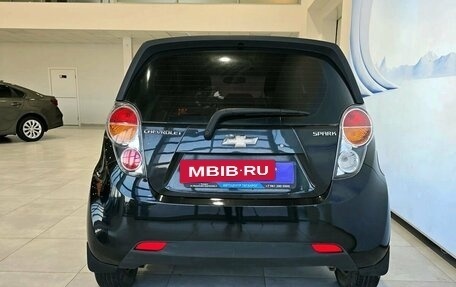 Chevrolet Spark III, 2011 год, 575 000 рублей, 6 фотография