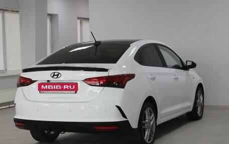 Hyundai Solaris II рестайлинг, 2021 год, 1 599 900 рублей, 4 фотография