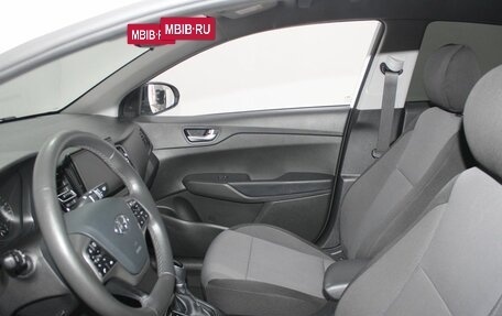 Hyundai Solaris II рестайлинг, 2021 год, 1 599 900 рублей, 9 фотография