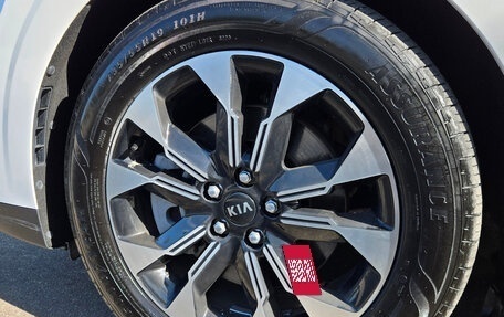 KIA Carnival, 2020 год, 3 900 000 рублей, 24 фотография