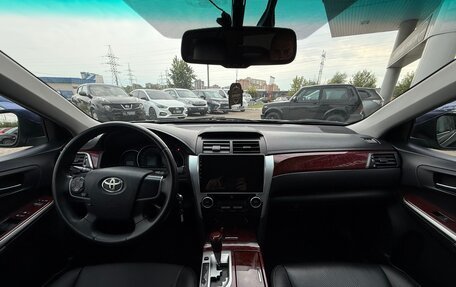 Toyota Camry, 2011 год, 1 650 000 рублей, 10 фотография