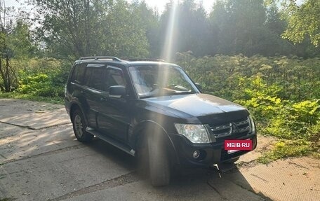 Mitsubishi Pajero IV, 2012 год, 2 200 000 рублей, 3 фотография