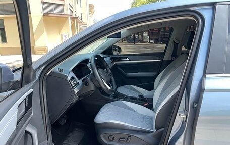 Volkswagen Lavida, 2023 год, 1 745 000 рублей, 8 фотография