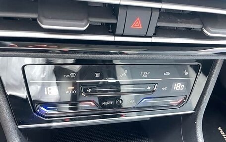 Volkswagen Lavida, 2023 год, 1 745 000 рублей, 11 фотография