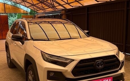 Toyota RAV4, 2025 год, 3 950 000 рублей, 1 фотография