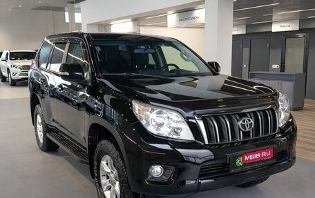 Toyota Land Cruiser Prado 150 рестайлинг 2, 2013 год, 2 359 000 рублей, 1 фотография