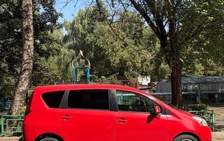 Toyota Passo Sette, 2009 год, 500 000 рублей, 5 фотография