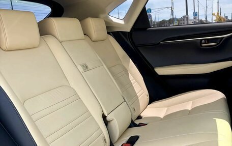 Lexus NX I, 2017 год, 2 900 000 рублей, 9 фотография