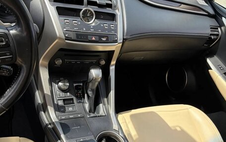 Lexus NX I, 2017 год, 2 900 000 рублей, 11 фотография