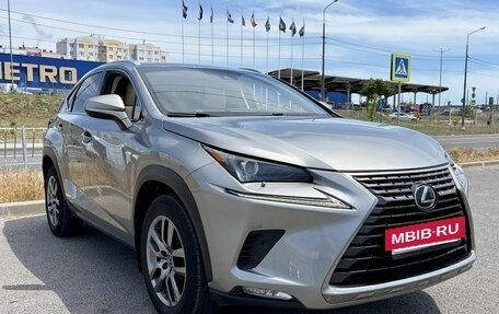 Lexus NX I, 2017 год, 2 900 000 рублей, 4 фотография