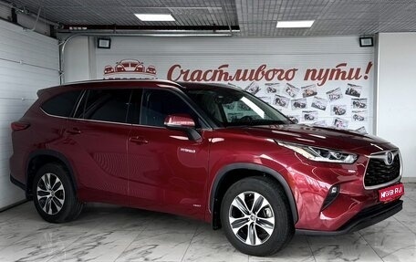 Toyota Highlander, 2021 год, 4 209 000 рублей, 1 фотография