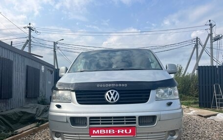 Volkswagen Multivan T5, 2009 год, 1 550 000 рублей, 1 фотография