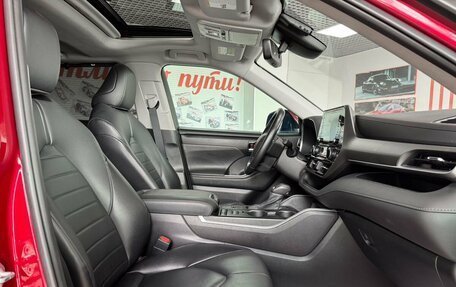 Toyota Highlander, 2021 год, 4 209 000 рублей, 14 фотография