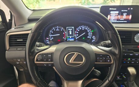 Lexus RX IV рестайлинг, 2017 год, 3 520 000 рублей, 9 фотография