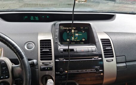 Toyota Prius, 2008 год, 575 000 рублей, 10 фотография