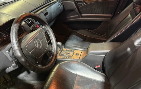 Mercedes-Benz E-Класс, 1999 год, 360 000 рублей, 14 фотография