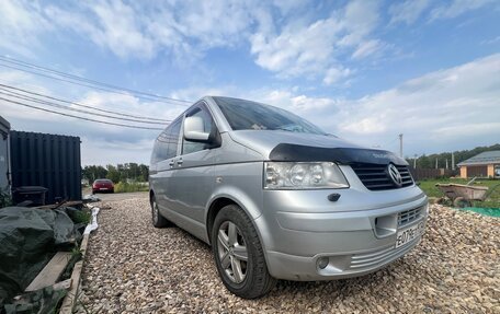 Volkswagen Multivan T5, 2009 год, 1 550 000 рублей, 3 фотография