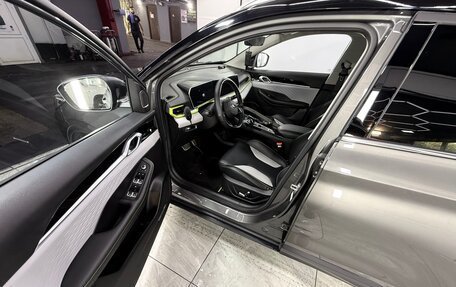 Geely Coolray I, 2023 год, 2 100 000 рублей, 7 фотография