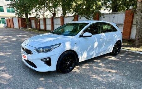 KIA cee'd III, 2018 год, 1 650 000 рублей, 2 фотография