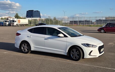Hyundai Elantra VI рестайлинг, 2016 год, 1 450 000 рублей, 5 фотография