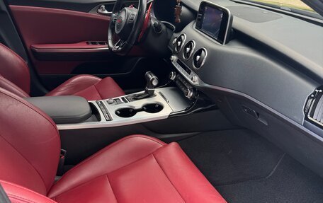 KIA Stinger I, 2019 год, 3 500 000 рублей, 16 фотография