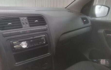 Volkswagen Polo VI (EU Market), 2015 год, 1 100 000 рублей, 9 фотография