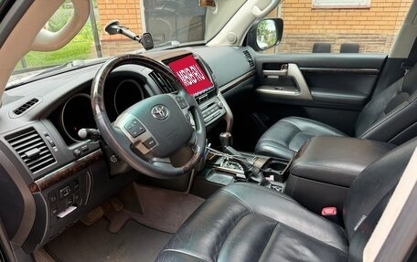 Toyota Land Cruiser 200, 2011 год, 4 300 000 рублей, 9 фотография