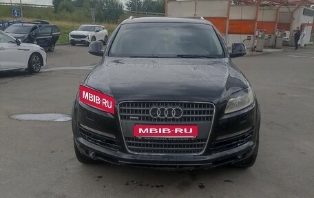 Audi Q7, 2007 год, 1 350 000 рублей, 2 фотография