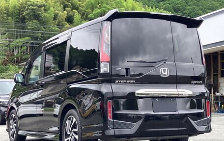 Honda Stepwgn IV, 2020 год, 1 970 000 рублей, 6 фотография
