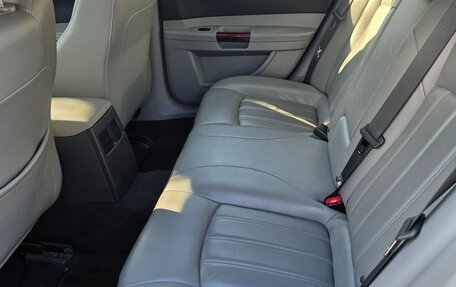Chrysler 300C II, 2006 год, 800 000 рублей, 12 фотография