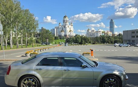 Chrysler 300C II, 2006 год, 800 000 рублей, 4 фотография