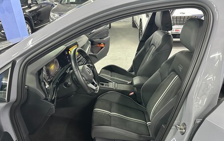 Volkswagen Golf VIII, 2021 год, 2 099 000 рублей, 17 фотография