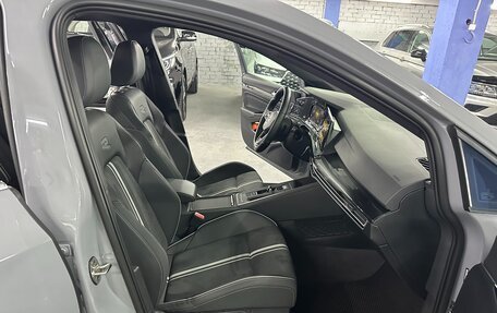 Volkswagen Golf VIII, 2021 год, 2 099 000 рублей, 21 фотография