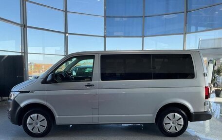 Volkswagen Transporter T6 рестайлинг, 2022 год, 3 650 800 рублей, 8 фотография