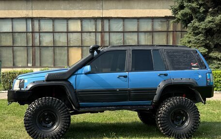Jeep Grand Cherokee, 1995 год, 1 080 000 рублей, 2 фотография