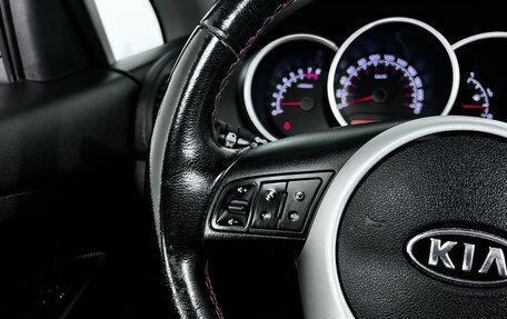 KIA Venga I, 2011 год, 820 000 рублей, 16 фотография