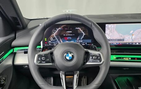 BMW 5 серия, 2026 год, 9 330 000 рублей, 13 фотография