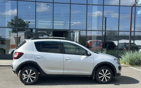 Renault Sandero II рестайлинг, 2017 год, 874 000 рублей, 12 фотография