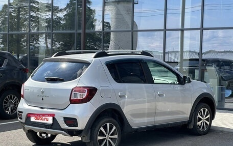 Renault Sandero II рестайлинг, 2017 год, 874 000 рублей, 5 фотография