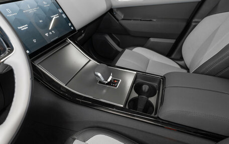 Land Rover Range Rover Velar I, 2024 год, 7 850 000 рублей, 19 фотография