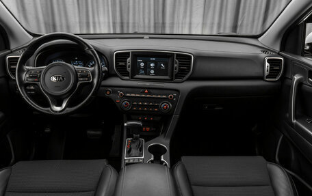 KIA Sportage IV рестайлинг, 2018 год, 1 660 000 рублей, 8 фотография