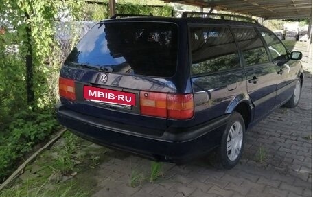 Volkswagen Passat B4, 1995 год, 239 000 рублей, 2 фотография