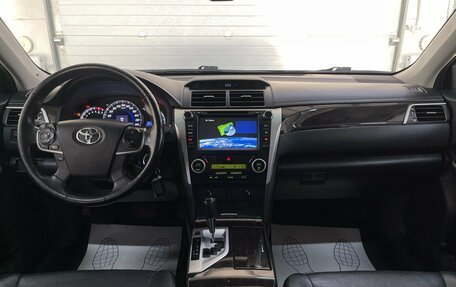 Toyota Camry, 2014 год, 1 829 000 рублей, 10 фотография