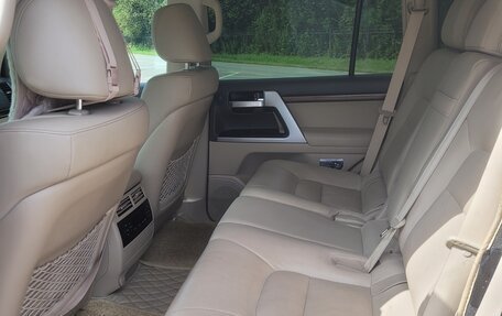 Toyota Land Cruiser 200, 2019 год, 6 950 000 рублей, 4 фотография