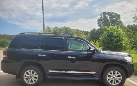 Toyota Land Cruiser 200, 2019 год, 6 950 000 рублей, 5 фотография